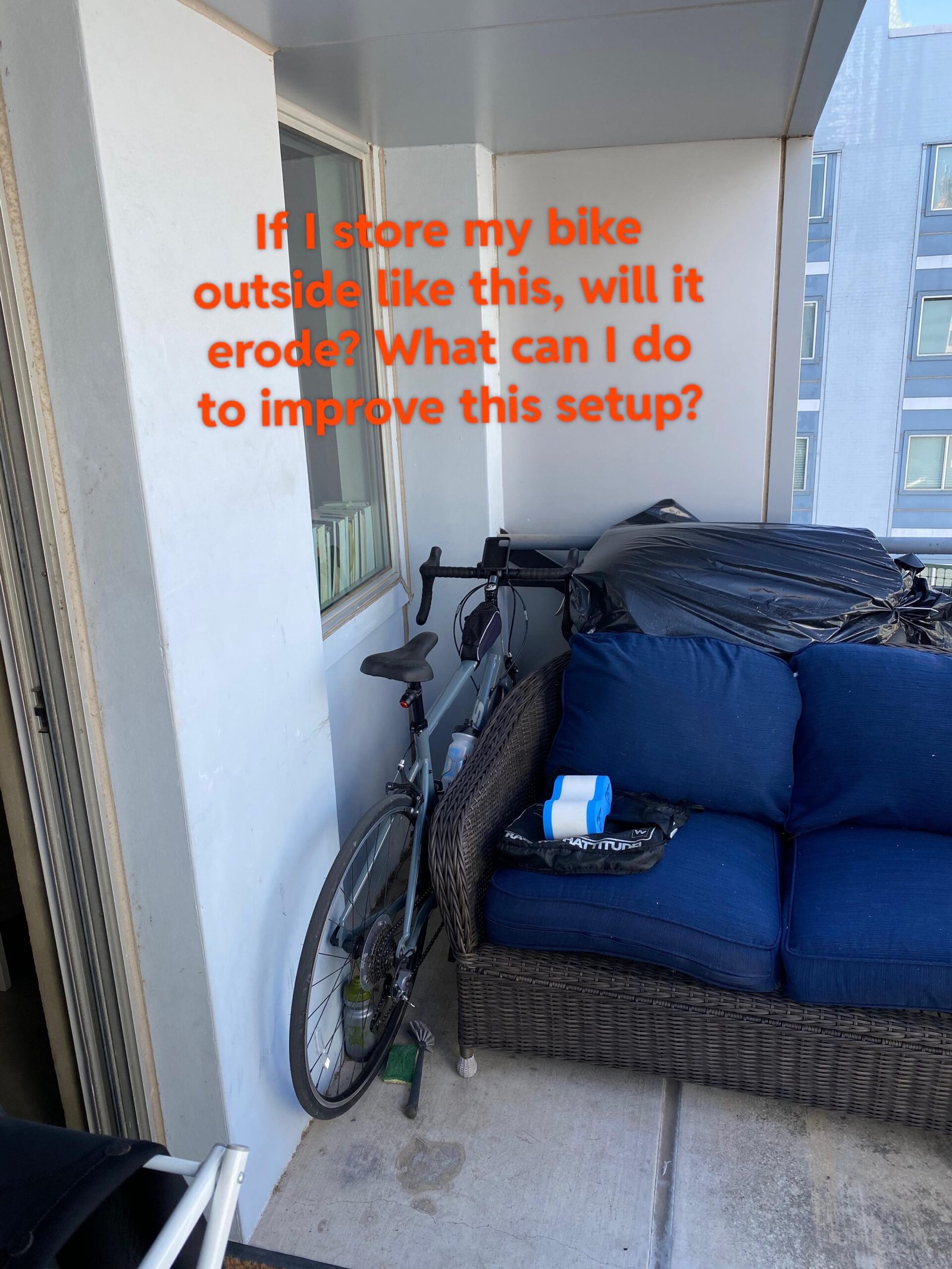 How to store a bicycle outside?